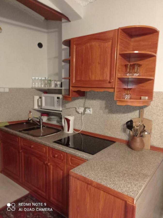 Atlantis Apartman 1 Klasterec nad Ohri Luaran gambar