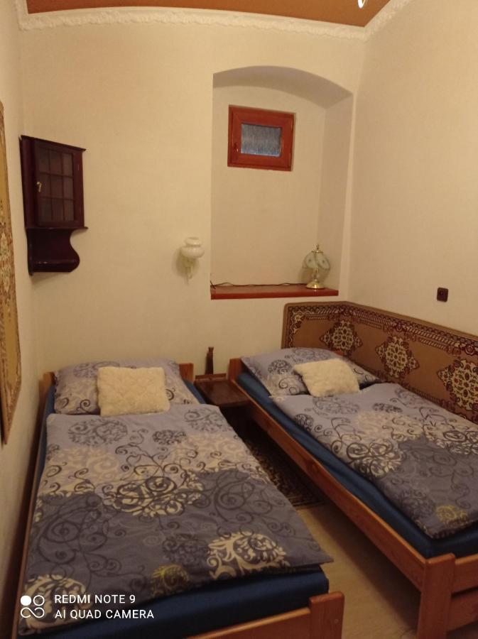 Atlantis Apartman 1 Klasterec nad Ohri Luaran gambar