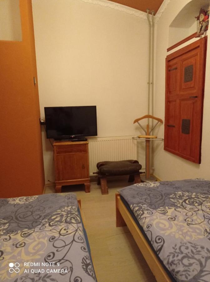 Atlantis Apartman 1 Klasterec nad Ohri Luaran gambar